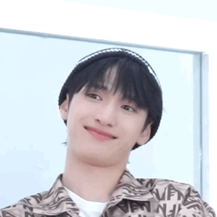  表情包严浩翔沙雕系列