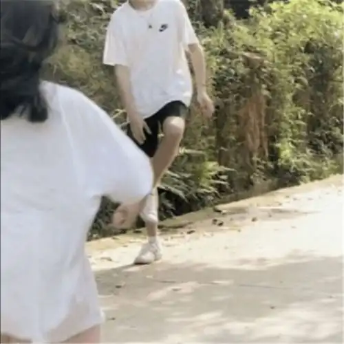  原宿风火热情侣头像,偷偷敲可爱敲炫酷,老班是个人精