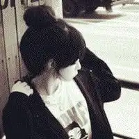  谁有这个头像的情侣女头