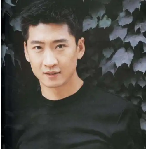  同样被做表情包,为何周杰觉得道德败坏,吴京却荣幸呢