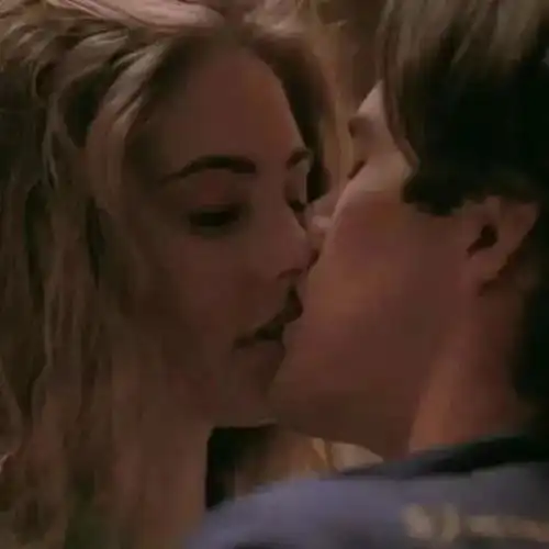  真人情头在这车水马龙的世界我们真的有在好好恋爱