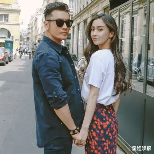没有婚变黄晓明baby带小海绵外出游玩,两人今年已同框多次被拍到