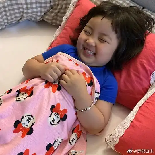 西蒙的相册微信背景头像