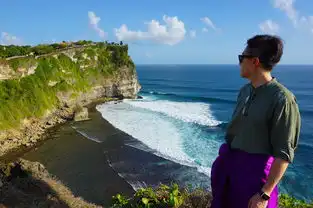  性感美女巴厘岛秀大长腿,邂逅万种风情,静赏美景,附比基尼照