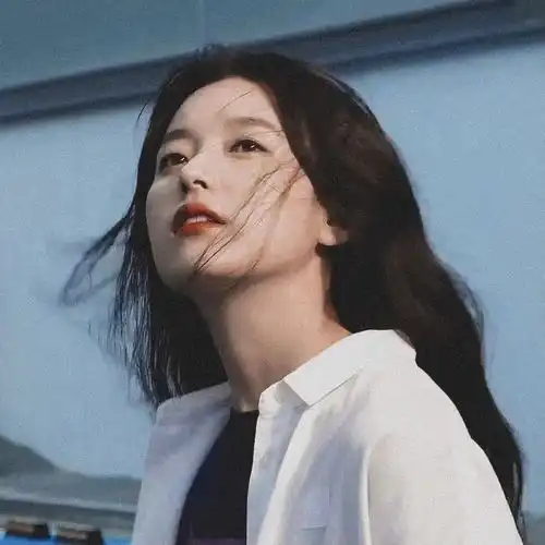  头像韩孝周气质温婉头像