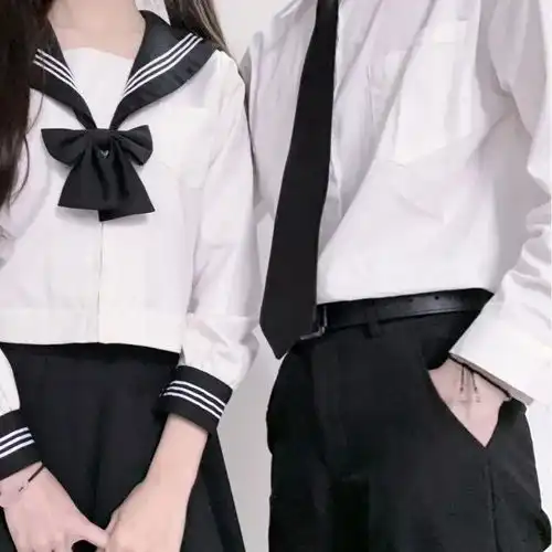  情侣头像一对两张那些与你絮叨的日常里,藏着