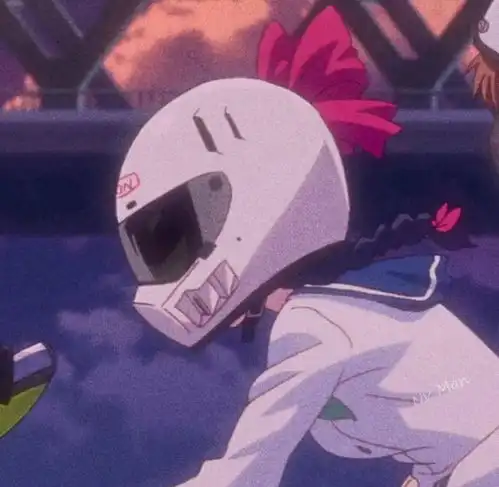  穿最短的裙子,骑最野的车00后玩儿这么野