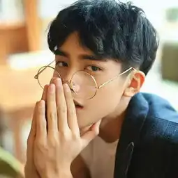  男人想一个人是在酒后,那女人呢