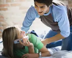  情感揭秘男人出轨后女人最愚蠢的对策