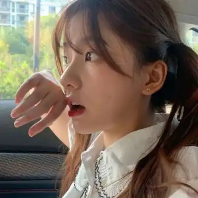  霸气头像女冷酷无情你有多久没有真正的笑过了