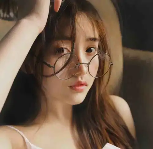  女人长期缺男人都有哪些表现,这三个女人的话男人要警惕