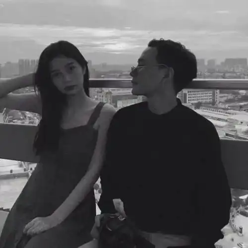  他对你笑的时候,你是不是又心动了