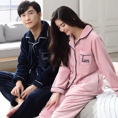  别再穿土掉渣的睡衣啦,这些家居服,美的让你出去遛狗也有人撩