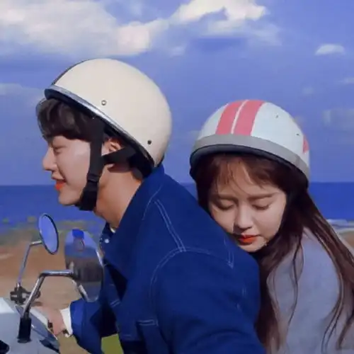  超甜情侣头像因为你,我的心脏总是忙个不停