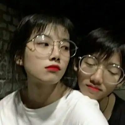  情侣恩爱甜蜜头像,我会让你从校服到婚纱