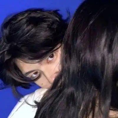  ins情侣头像,及时止损的爱还是爱吗