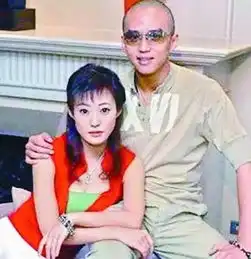  她因拍裸戏和邓超分手被封杀,离婚后竟嫁给刘烨