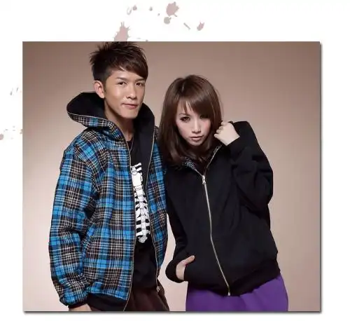  现在流行的情侣服饰要图片