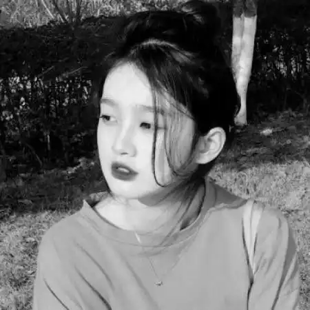  8人qq闺蜜头像黑白,一个人一张分开的