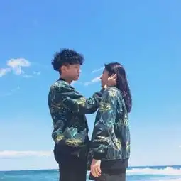  唯美清新情侣头像一对我的繁华,与你有染