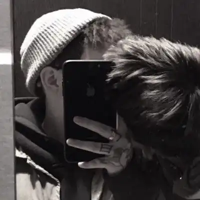  同性恋头像男生一对真人gay男男真人情侣头像