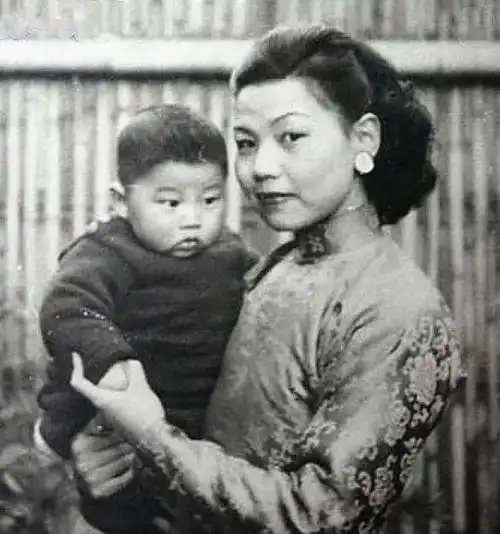  孙科一生养育六个子女,晚年夸赞被抛弃三十年的女儿穗芳最孝顺