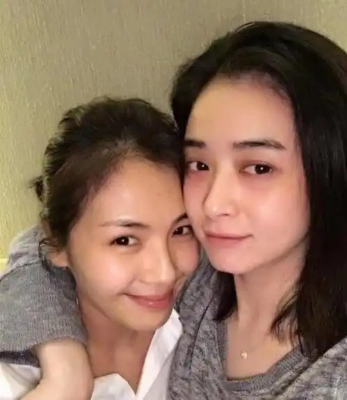 有人抢闺蜜男友,有人背后插刀,娱乐圈这几对塑料姐妹花原形毕露