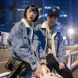  微信情侣头像一对两张个性潮流2018最新可爱和被爱我都想要