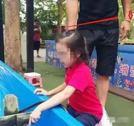  李小璐露面晒近照,故意带贾乃亮同款情侣手镯