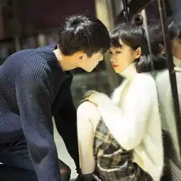  关于宋威龙和卧蚕阿姨的情侣头像