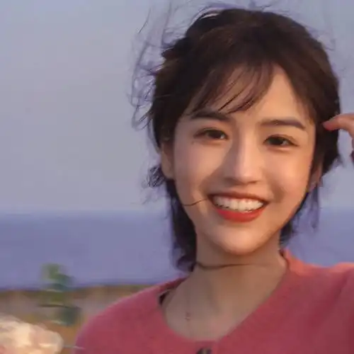  爱上那个早已心有所属的姑娘