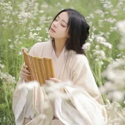  念古风女生小清新森系温柔头像