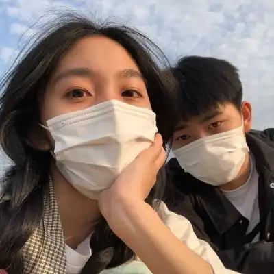  温柔系的温暖舒心的情侣头像一起去吹吹夏夜晚风