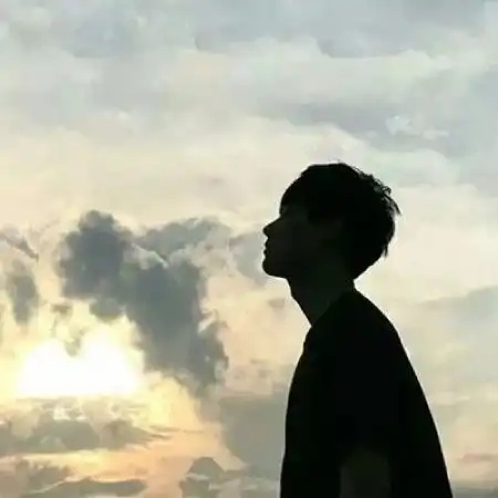  情侣头像两人一张两张的,你愿意低头我就来