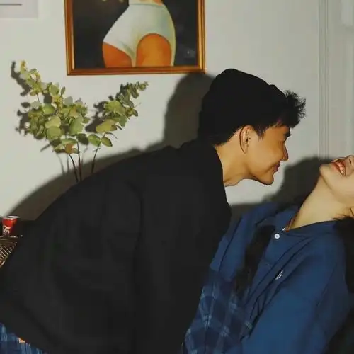  有哪些好看的情侣头像真人版