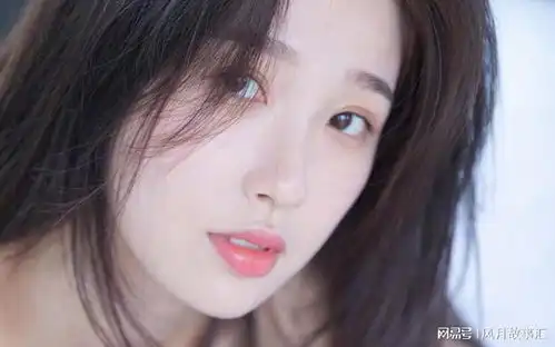  男友半夜偷看视频,里面竟然是我妈跟黑人继父贴身热舞