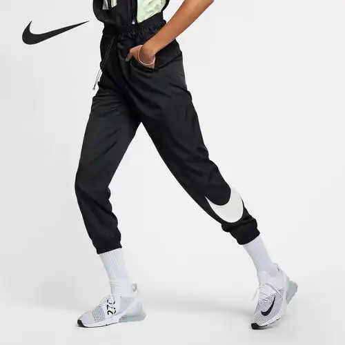  拜托姐妹们帮忙看一下耐克这两条运动裤哪一条比较...