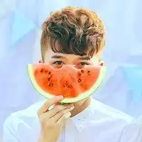  带西瓜的情侣头像唯美意境的情侣头像一男一女