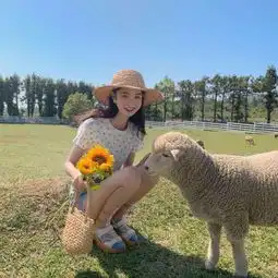  好看的小清新女生头像阳光微笑美女头像