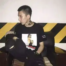  最火超酷情侣头像爱你的优缺点