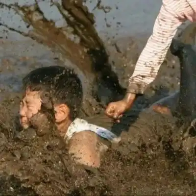  2024搞怪真人图片大全头像控