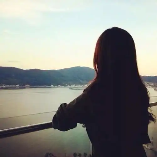  为了相差17岁的大学音乐老师,痴情国土厅长敛财1600万如数奉上