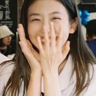  优质小众温柔真人情侣头像