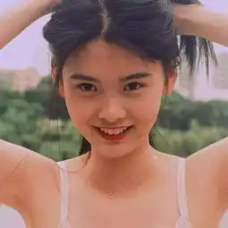 女生头像想吃的就去买想的人就去找如果能快乐不要等