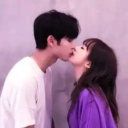  情侣头像我不曾爱过你,我自己骗自己