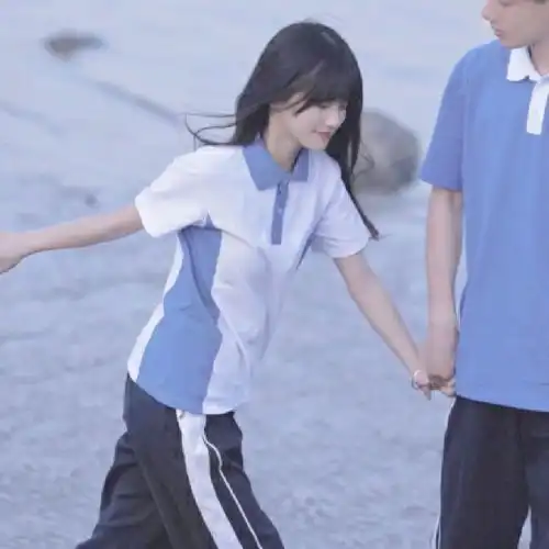  ins蓝色系情侣头像愿喜