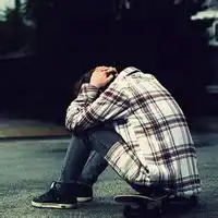  男背影牵手挽留头像两个人背影牵手头像