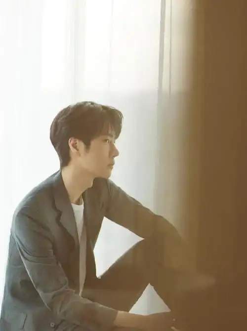  王一博新歌被安上内娱固定黑热搜,风格较以往反差大,温柔又治愈