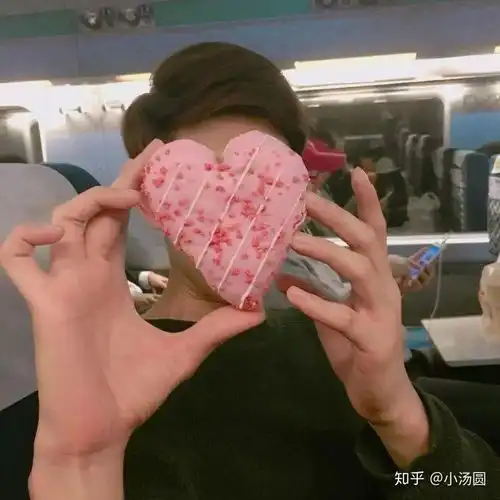  有哪些一看就很明显的情头吗