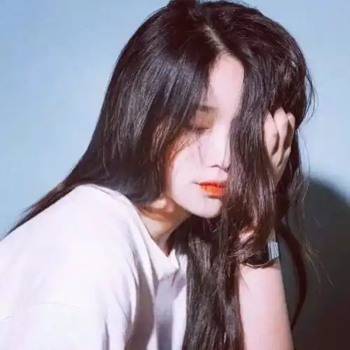  女人在手机里对你说这4句话,说明她想你了,男人别不懂